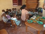 Eten-in-de-Kindergarten-in-Kpone-Bawaleshie-Ghana