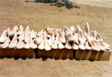 Schoenmakersspullen-voor-polio-gehandicapten-in-Centrum-Nyuiamaba-in-Lome-Togo-juni-1992-1